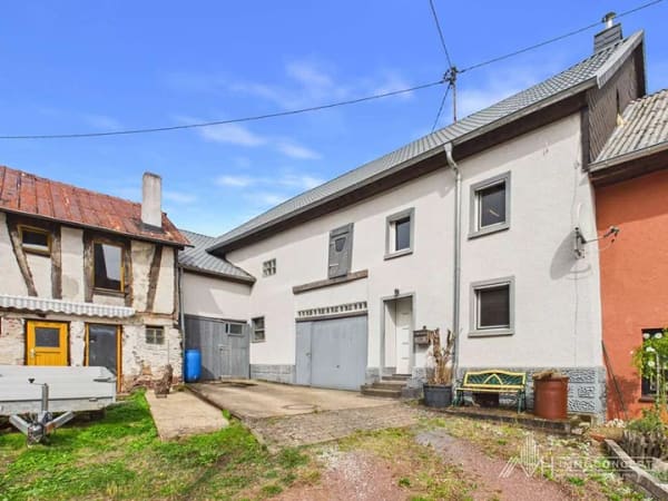 Immobilie in Niederscheidweiler - Historisches Bauernhaus in Niederscheidweiler | 1089 m² Grundstück | 382 m² Wohn- und Nutzfläche - Bild 2