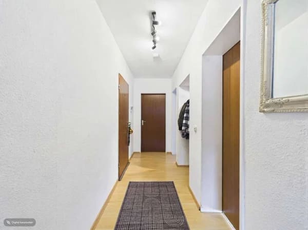 Immobilie in Weilerswist - Solide Eigentumswohnung mit viel Potenzial in Weilerswist: Zentral, ca.76m², Balkon & PKW-Stellplatz - Bild 3