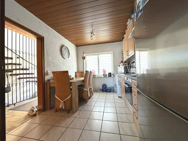 Immobilie in Zemmer - Kompaktes Reihenmittelhaus in Zemmer-Schleidweiler mit Garten und Garage - Bild 2