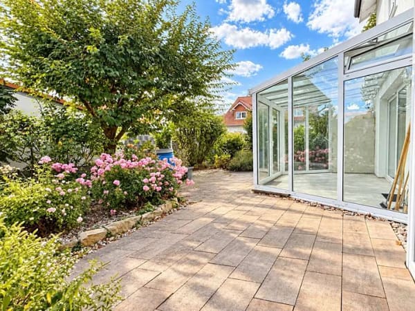Immobilie in Wöllstein - Großzügig wohnen, effizient leben – Architektenhaus mit Energieeffizienzklasse A+ - Bild 2