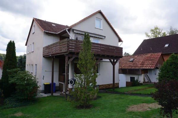 Immobilie in Malsfeld - Gepflegtes Zweifamilienhaus in ruhigem Wohngebiet. Keine Käuferprovision! - Bild 3