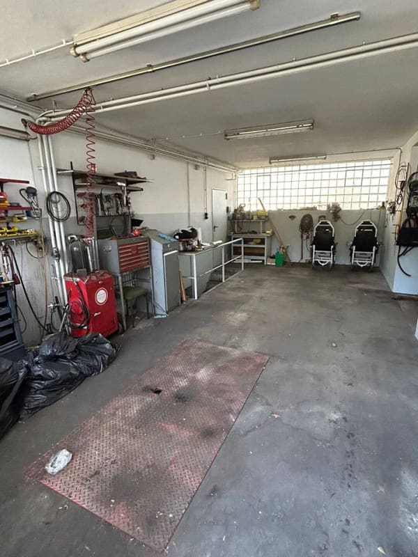 Immobilie in Dillenburg - Wohn- und Geschäftshaus mit angebauter Halle als Werkstatt und großem Hof in Dillenburg gelegen - Bild 4