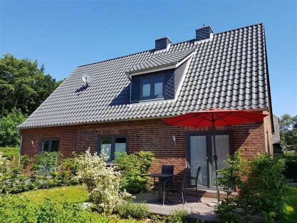 Immobilie in Wyk auf Föhr - *** STARKLEF 8: Modernisiertes Wohnensemble - Mehrgenerationen, Teilnutzung oder Vermietung  *** - Bild 2