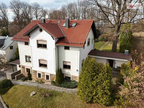 Immobilie in Gersdorf - Historische Villa am Wald in Gersdorf | 12 Zimmer, 298 m² Wohnfläche & 2.098 m² Grundstück - Bild 4