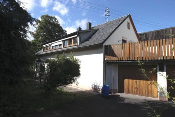 Immobilie in Untersteinach - Gute Lage und viel Platz, Familienhaus in Untersteinach - Bild 1