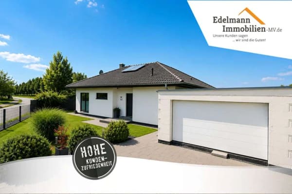 Immobilie in Kritzmow - Moderner Bungalow, ca. 125m², 4 Zimmer, Garage & Platz für die ganze Familie im beliebten Kritzmow! - Bild 0