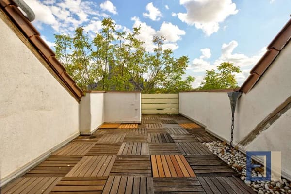 Immobilie in Bischofsheim - Maisonette-Wohnen mit Dachterrasse – 4 Zimmer und viel Platz auf zwei Ebenen in Bischofsheim - Bild 2