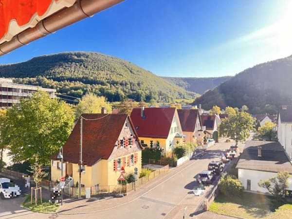 Immobilie in Bad Urach - 3 Zimmer mit Weitblick in Bad Urach - Bild 0