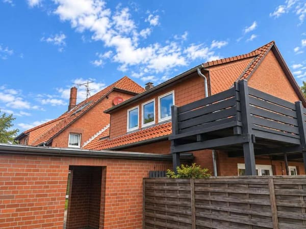 Immobilie in Hagenburg - Exklusiv bei KARSTEN IMMOBILIEN: Maisonette-Wohnung mit Balkon & Blick ins Grüne in Hagenburg - Bild 3