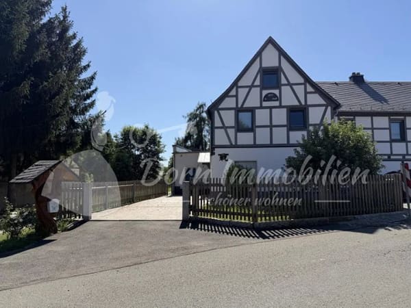 Immobilie in Mohlsdorf-Teichwolframsdorf - Historischer Charme trifft modernes Wohnen - traumhaft saniertes Anwesen nahe Greiz - im Verkauf - Bild 0