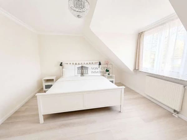 Immobilie in Groß Grönau - Groß Grönau bei Lübeck: Reihenmittelhaus mit Garten, Terrasse und ausgebautem Dachgeschoss - Bild 4