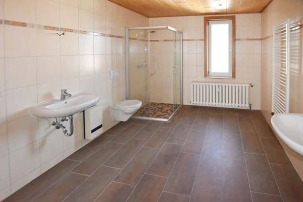 Immobilie in Oberharz am Brocken - Charmantes Haus mit 7 Zimmern und 4 Garagen in Hasselfelde... - Bild 4