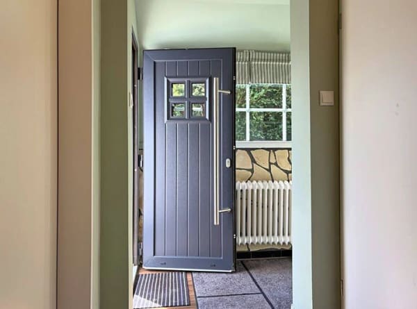Immobilie in Friedeburg - Saniertes Wohnhaus mit Ausbaureserve und naturbelassenem Grundstück in Friedeburg - Bild 3