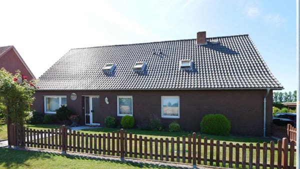Immobilie in Twistringen - Großes Einfamilienhaus mit viel Platz und Potenzial! - Bild 1