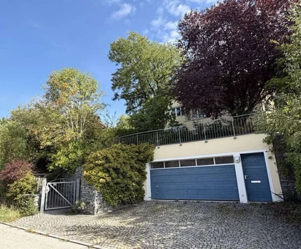 Immobilie in Thyrnau - Ihr neues Familiendomizil wartet auf Sie! 
Großzügiges Wohnhaus mit Büro od. ELW in Thyrnau/Kellberg - Bild 3