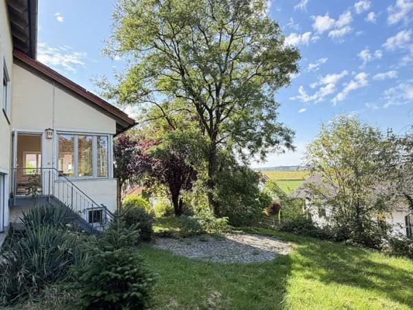 Immobilie in Thyrnau - Ihr neues Familiendomizil wartet auf Sie! 
Großzügiges Wohnhaus mit Büro od. ELW in Thyrnau/Kellberg - Bild 4