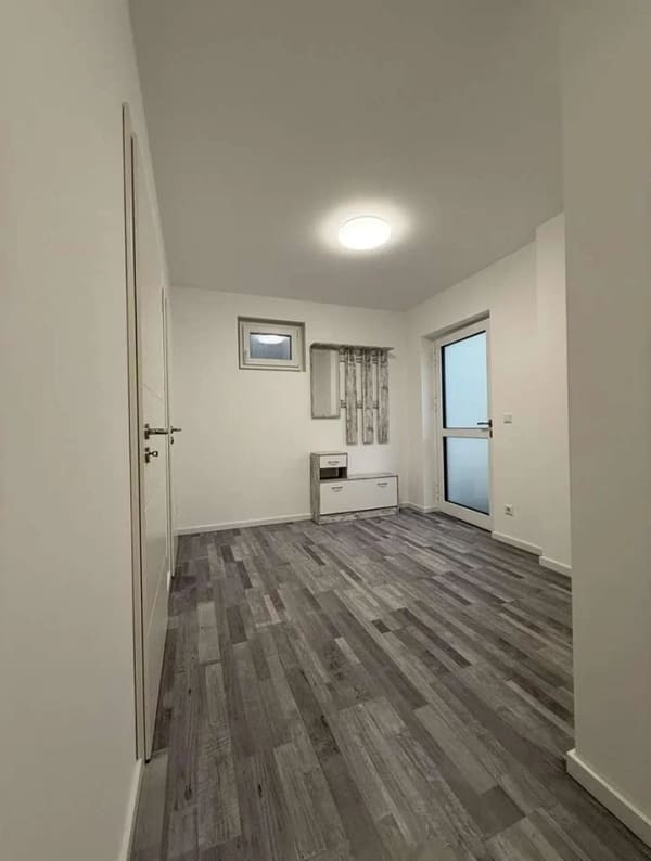 Immobilie in Weikersheim - Terrasse statt Balkon: Attraktive 3-Zimmer-Wohnung - Bild 3