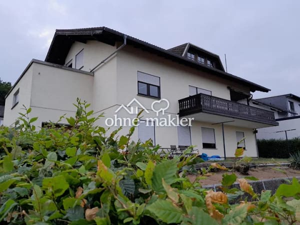 Immobilie in Ruppach-Goldhausen - Provisionsfrei von Privat: Großzügiges Mehrfamilienhaus mit Ausbau-Potenzial und Traum-Aussicht - Bild 0