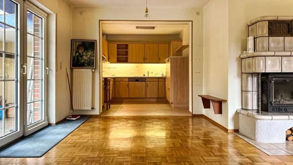 Immobilie in Saterland - RESERVIERT ----- Bezugsbereiter Bungalow mit naturnahem Garten in Strücklingen - Bild 3