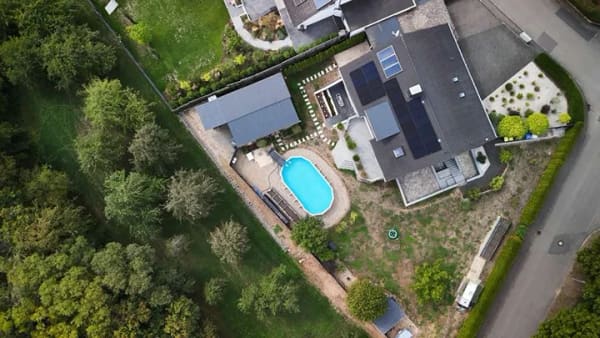 Immobilie in Hardheim - Großzügig wohnen – modernisiertes Anwesen mit Pool & Einliegerwohnung - Bild 2