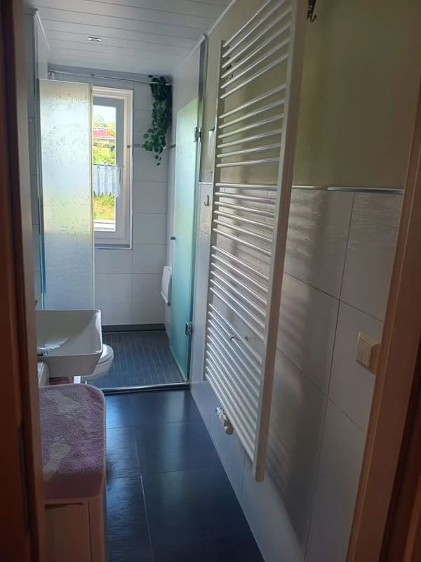 Immobilie in Schlettau - wunderschöne Eigentumswohnung in Schlettau mit Einbauküche und Garage - Bild 2