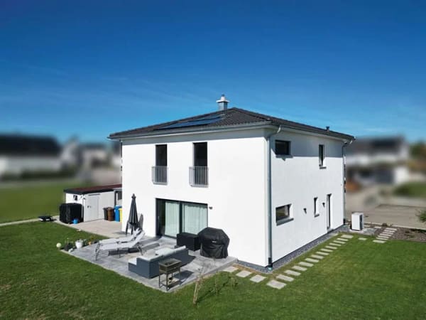 Immobilie in Emmingen-Liptingen - Besser geht's nicht. Modernes Zuhause
mit 5 Zimmern auf 188 m². Plus Garten
& Garage. Zum TOP-Prei - Bild 0