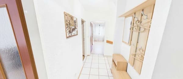 Immobilie in Heilsbronn - Familientraum mit Dachstudio: Reiheneckhaus in Heilsbronn mit Garten & Garage - Bild 2