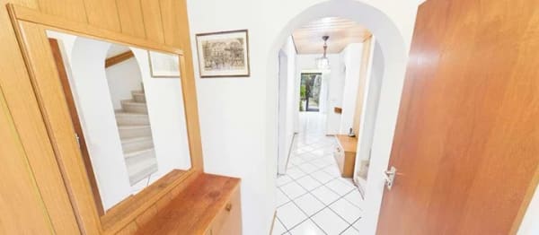 Immobilie in Heilsbronn - Familientraum mit Dachstudio: Reiheneckhaus in Heilsbronn mit Garten & Garage - Bild 3
