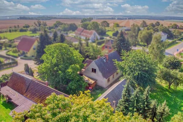 Immobilie in Neuenkirchen - Renovierungsbedürftiges Einfamilienhaus auf großem Grundstück mit 2 Garagen und viel Potenzial - Bild 3