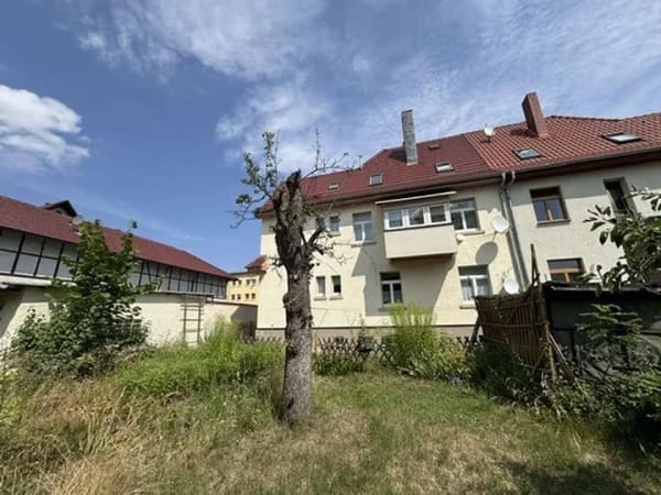 Immobilie in Arnstadt - Mehrfamilienhaus mit drei Wohneinheiten, Garten und Garage - Bild 3