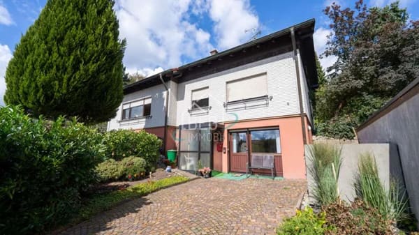 Immobilie in Mainhardt - Ein Zuhause mit eigenem Eingang und Platz im Grünen - Bild 1