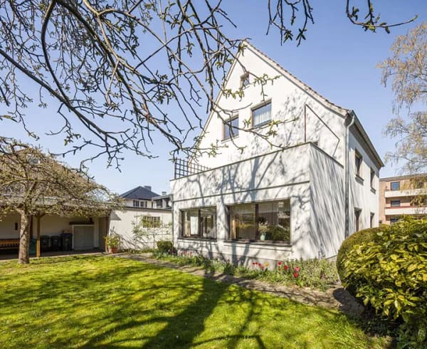 Immobilie in Kreuzau - Viel Platz für Ihre Wohnideen: Großzügiges Ein- bis Dreifamilienhaus in Kreuzau! - Bild 3