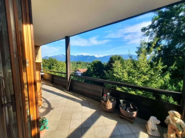 Immobilie in Murnau am Staffelsee - Haus im Haus: Berg-Panoramablick, Terrassen, Gärtchen - Bild 0