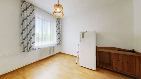 Immobilie in Heinsberg - Vielseitiges Mehrfamilienhaus in Heinsberg-Waldenrath: Eigennutzung trifft auf solide Mieteinnahmen - Bild 3