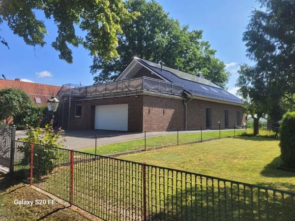 Immobilie in Gresse - Mehrfamilienhaus mit 11 Zimmern in Gresse - Bild 0