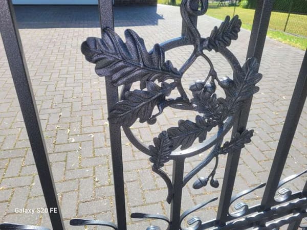 Immobilie in Gresse - Mehrfamilienhaus mit 11 Zimmern in Gresse - Bild 2