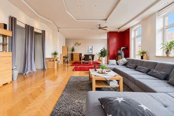 Immobilie in Waldsee - Loft-Wohnen trifft Gewerbe & Apartment-Potenzial – vielseitige Immobilie in Waldsee - Bild 2