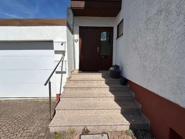 Immobilie in Hagenbach - Geräumige 3 ZKDB-Wohnung mit Wohnstudio und eigenem Garten - Bild 3