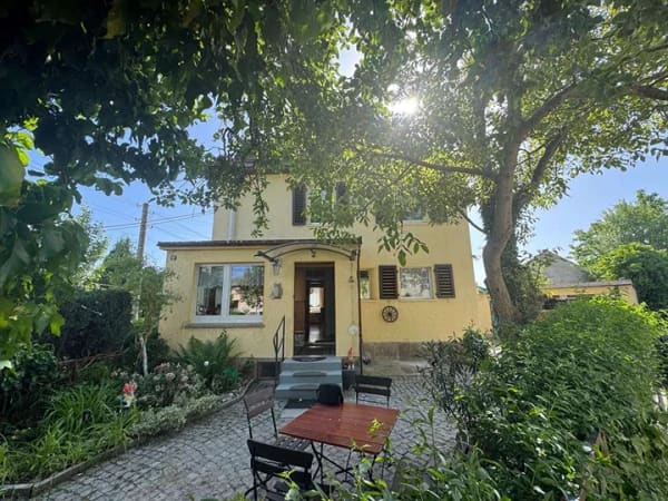Immobilie in Radeberg - Kleine Villa freut sich, aus dem Schlaf geweckt zu werden - Bild 0