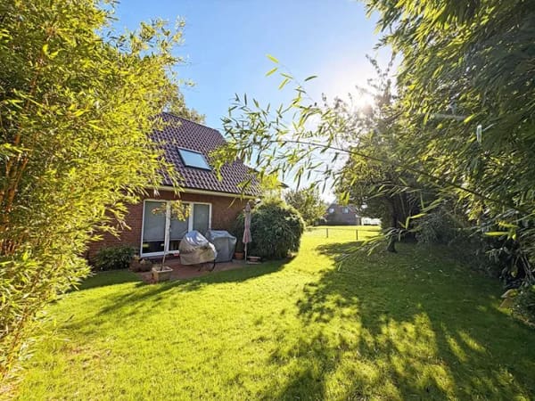 Immobilie in Horst - Freistehend & großzügig - Einfamilienhaus auf idyllischem Grundstück - Bild 2