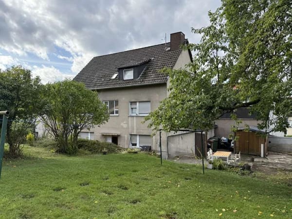Immobilie in Höhr-Grenzhausen - ***Mehrgenerationenhaus in zentraler, grüner Stadtlage*** - Bild 1