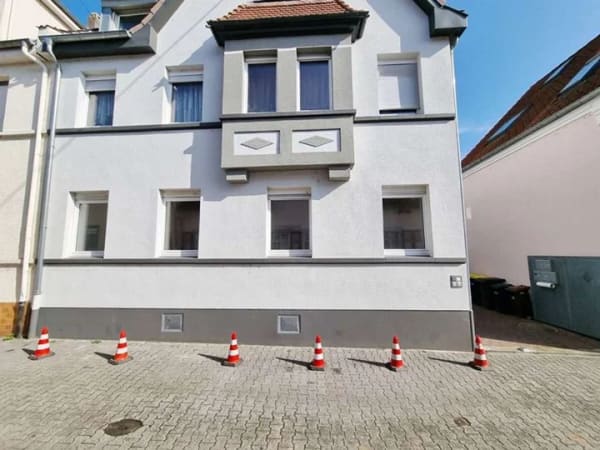 Immobilie in Oestrich-Winkel - Provisionsfrei* Gepflegtes und sehr großzügiges Mehrfamilienhaus im Rheingau - Bild 1