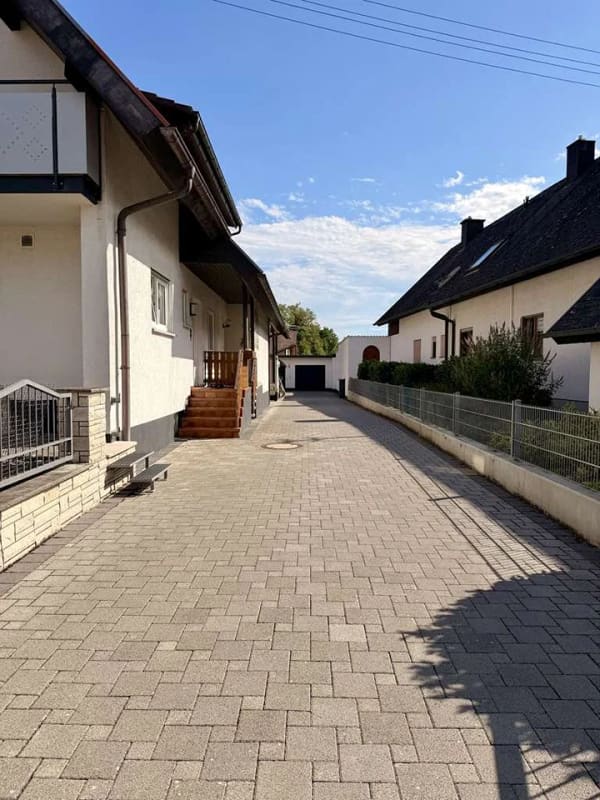 Immobilie in Neuenburg am Rhein - Wohnensemble mit vielseitigem Nutzungspotenzial in ruhiger Lage - Bild 2