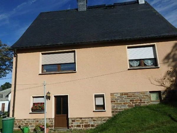 Immobilie in Neuhausen/Erzgebirge - Einfamilienhaus in ruhiger Randlage - Bild 2