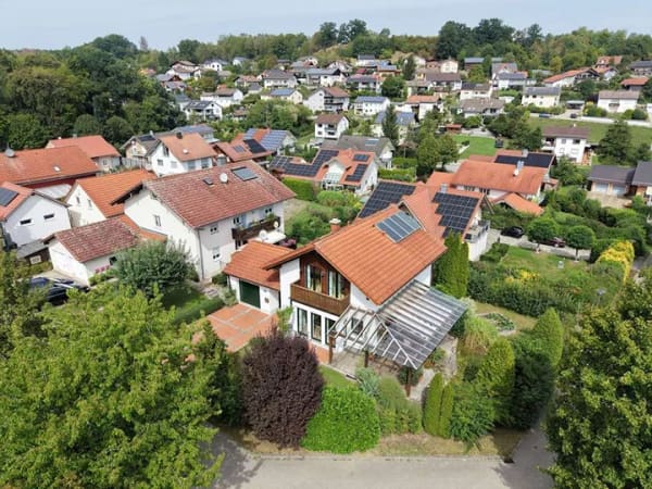 Immobilie in Marklkofen - *** Bezauberndes Einfamilienhaus in toller Lage nähe dem Stausee in Steinberg *** - Bild 3