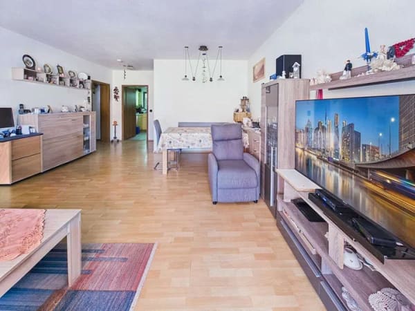 Immobilie in Friesenheim - 3-Zimmer-Wohnung in Oberschopfheim mit knapp 94 m², überdachter Terrasse & Stellplatz! - Bild 2