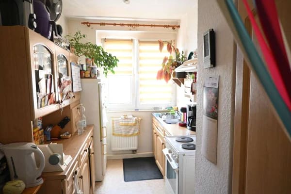 Immobilie in Lengenfeld - Preiswerte, sonnige  2-Zimmer-Wohnung  - Bild 4