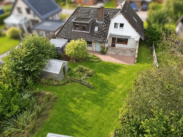 Immobilie in Lunden - Viel Raum, viel Garten, viel Zukunft – Zusammen wohnen. Für sich sein. Ein Zuhause mit viel Platz. - Bild 3