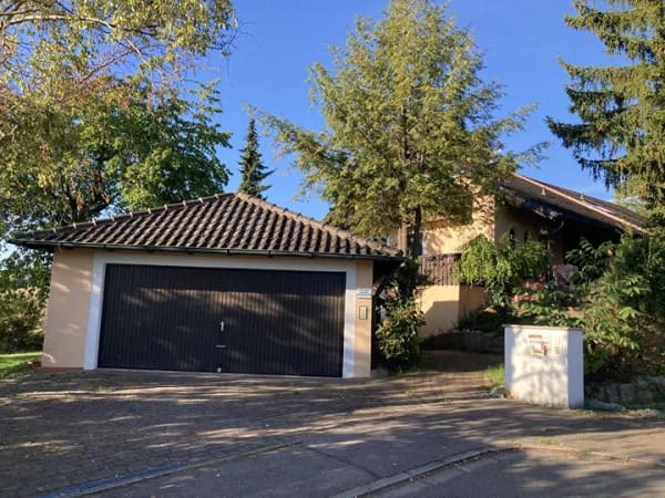 Immobilie in Oettingen i.Bay. - Viel Freiraum: Großzügiges Einfamilienhaus in Lehmingen - Bild 0