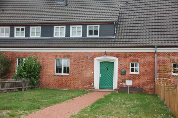 Immobilie in Rechlin - Die „grüne Tür“  zu Ihrem neuen zu Hause - Bild 0